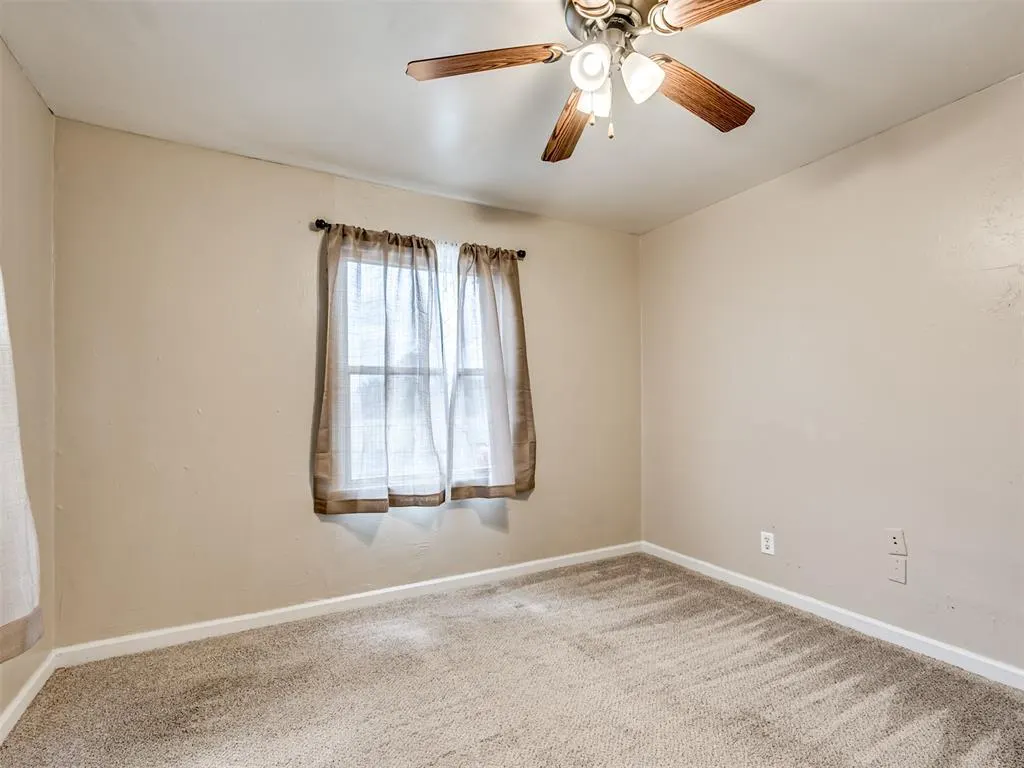 Photo 26 — 211 W Dale Street, Norman, OK 73069