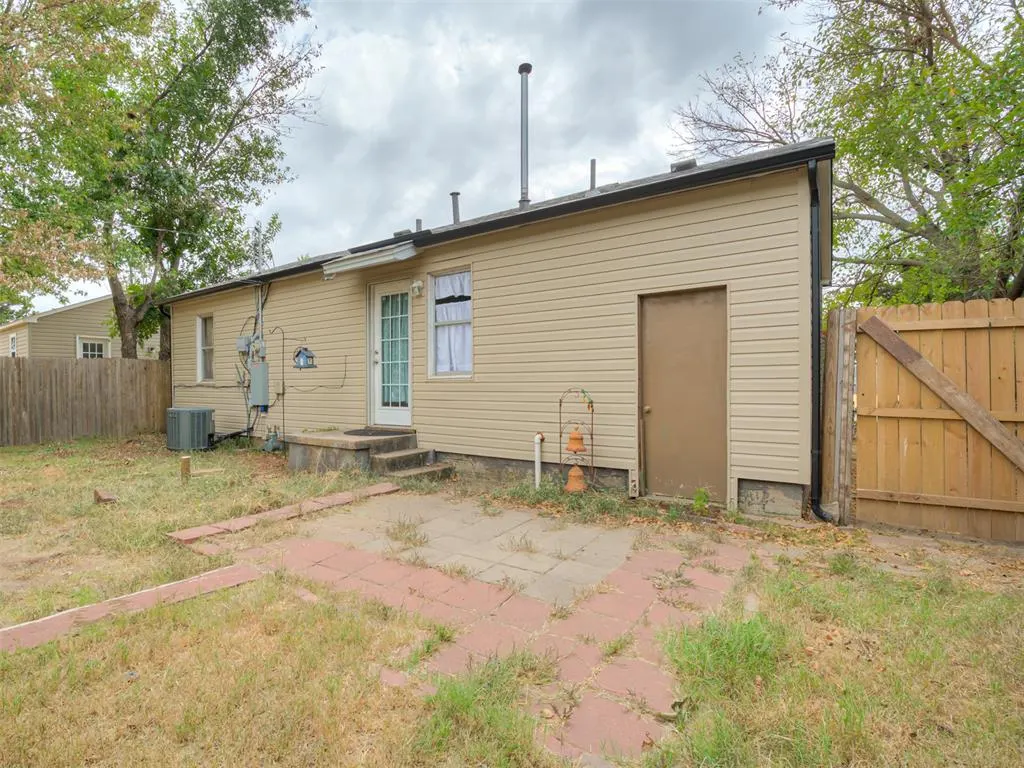 Photo 30 — 211 W Dale Street, Norman, OK 73069