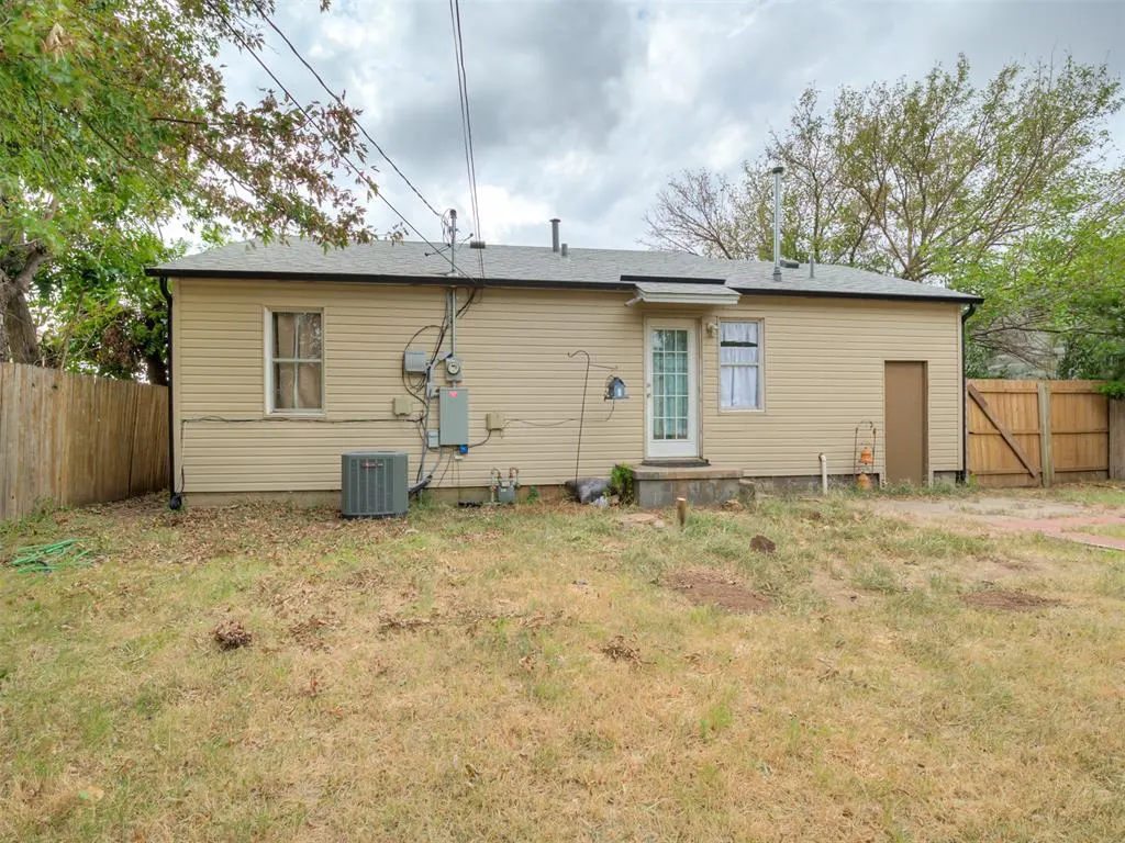 Photo 31 — 211 W Dale Street, Norman, OK 73069