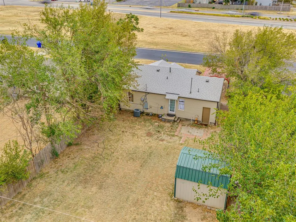 Photo 35 — 211 W Dale Street, Norman, OK 73069
