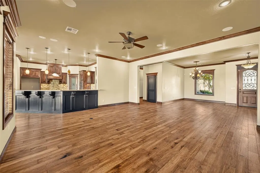 Photo 14 — 608 Edgewood Rd. Street, Canute, OK 73626