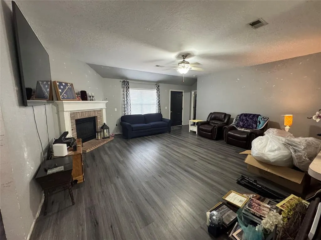Photo 12 — 11009 SW 8th Street, Yukon, OK 73099