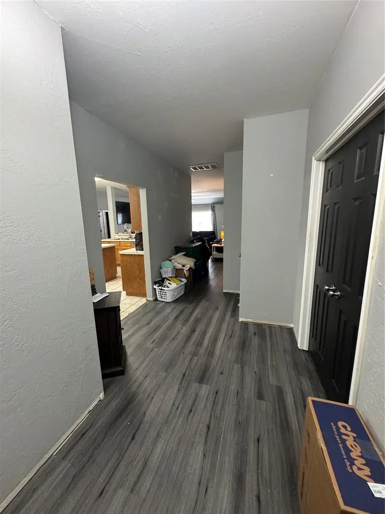 Photo 30 — 11009 SW 8th Street, Yukon, OK 73099