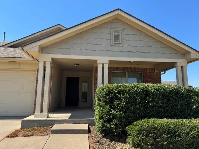 Photo 2 — 3504 Frederick Drive, Norman, OK 73071