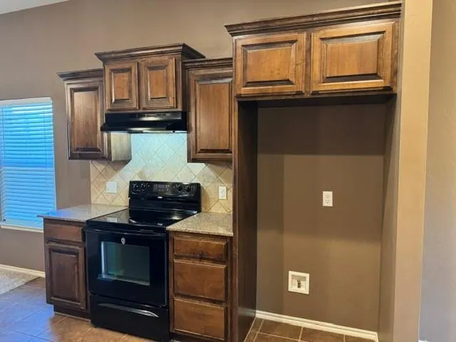 Photo 10 — 3504 Frederick Drive, Norman, OK 73071