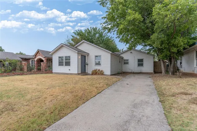 Photo 2 — 329 SE 46th Street, Oklahoma City, OK 73129