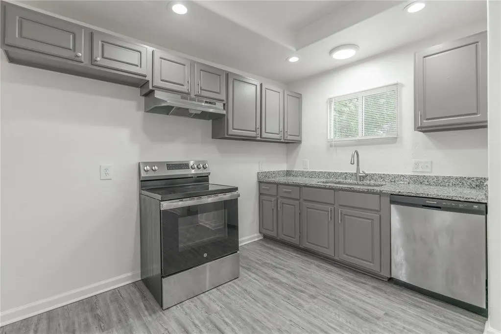 Photo 7 — 329 SE 46th Street, Oklahoma City, OK 73129