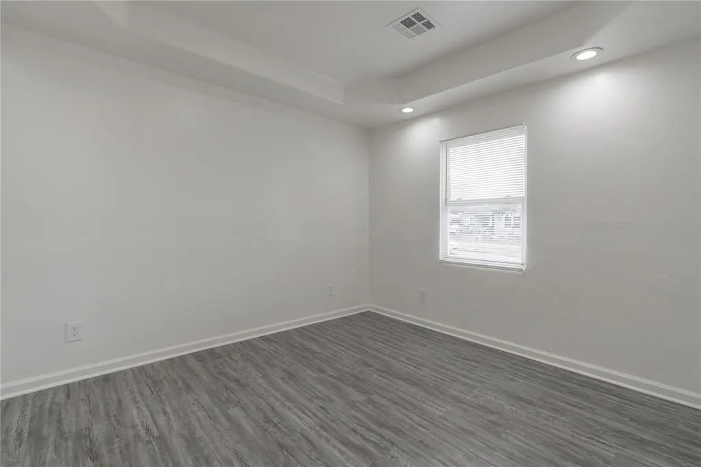 Photo 11 — 329 SE 46th Street, Oklahoma City, OK 73129