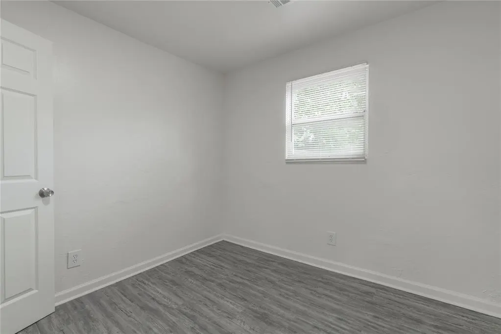 Photo 18 — 329 SE 46th Street, Oklahoma City, OK 73129