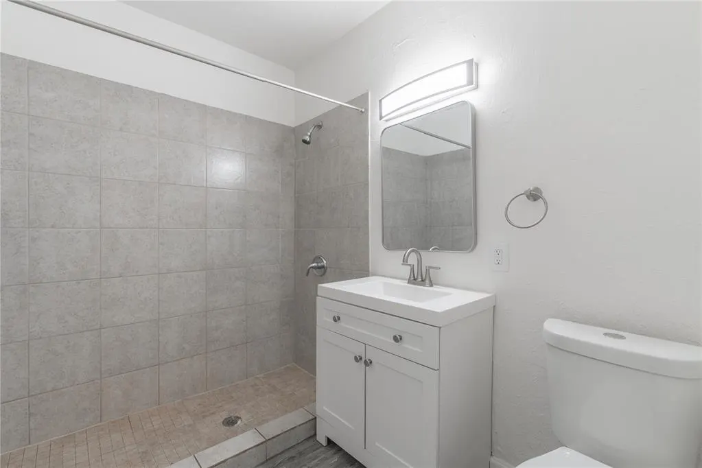 Photo 27 — 329 SE 46th Street, Oklahoma City, OK 73129
