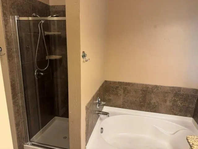 Photo 21 — 2124 SW 140th Street, Oklahoma City, OK 73170
