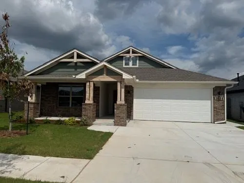 Front exterior — 8608 Martin Lane, Oklahoma City, OK 73135