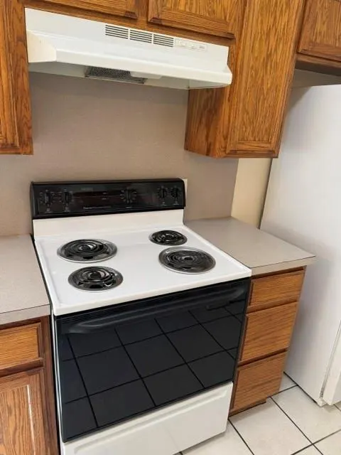 Photo 9 — 1617 High Circle, Norman, OK 73071