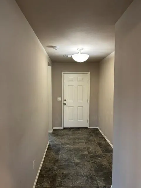 Photo 3 — 727 Mossy Road, Norman, OK 73069