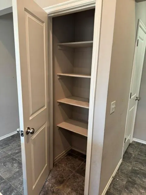 Photo 13 — 727 Mossy Road, Norman, OK 73069