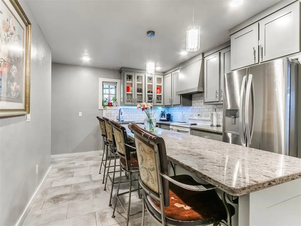 Photo 12 — 1123 NW 97th Street, Oklahoma City, OK 73114