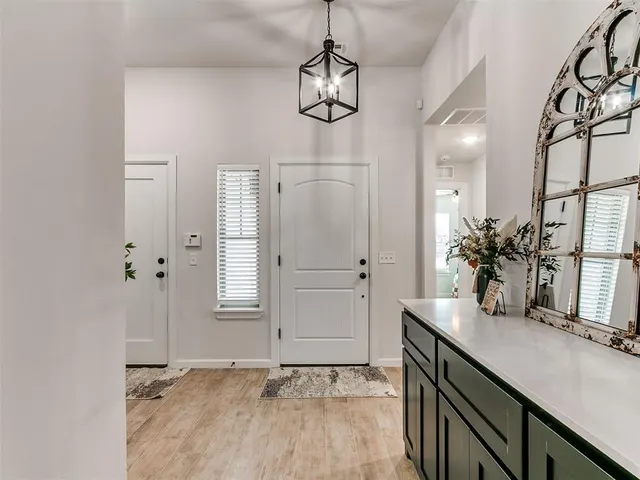 Photo 7 — 1153 NW 12th Street, Newcastle, OK 73065