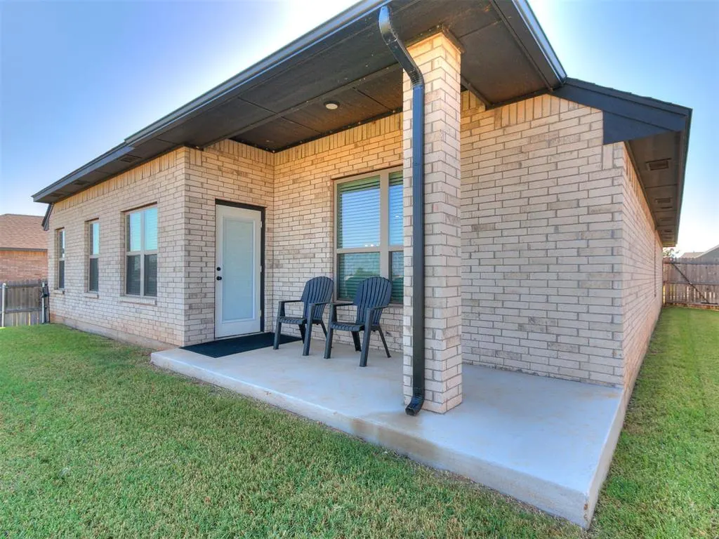 Photo 12 — 1153 NW 12th Street, Newcastle, OK 73065
