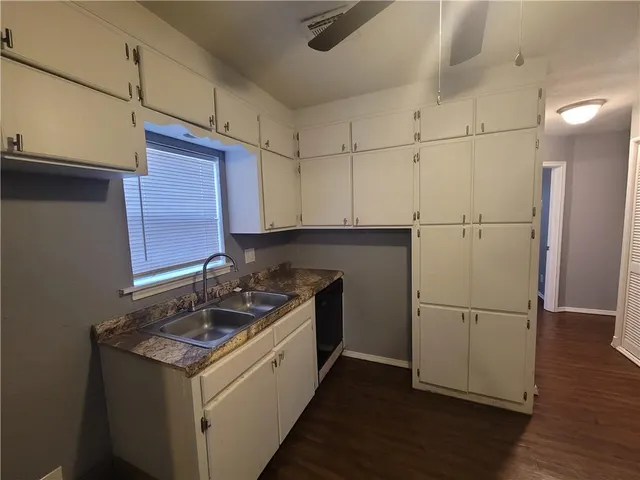 Photo 8 — 309 E Fairchild Drive, Midwest City, OK 73110