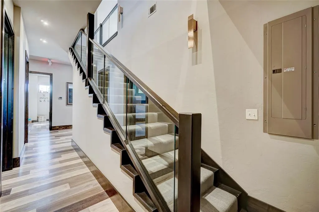 Photo 10 — 616 S Post Road, Midwest City, OK 73130