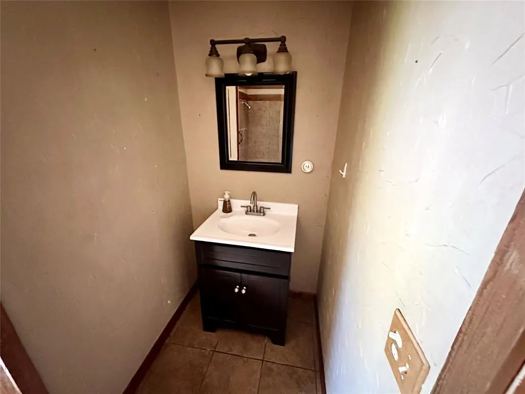 Photo 20 — 123 N Main Street, Leedey, OK 73654