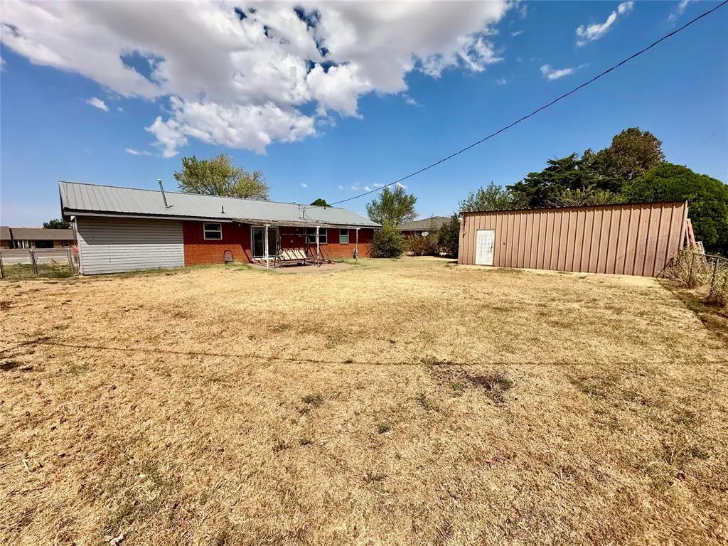 Photo 25 — 123 N Main Street, Leedey, OK 73654