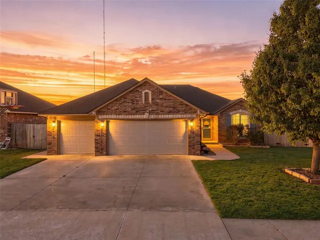 Photo 2 — 3312 Marilyn Drive, Oklahoma City, OK 73160