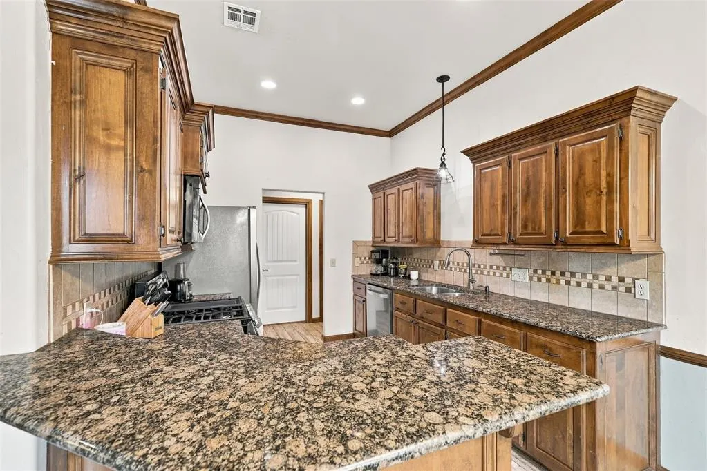 Photo 11 — 3312 Marilyn Drive, Oklahoma City, OK 73160