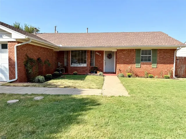 Photo 2 — 4629 NW 59th Terrace, Oklahoma City, OK 73122