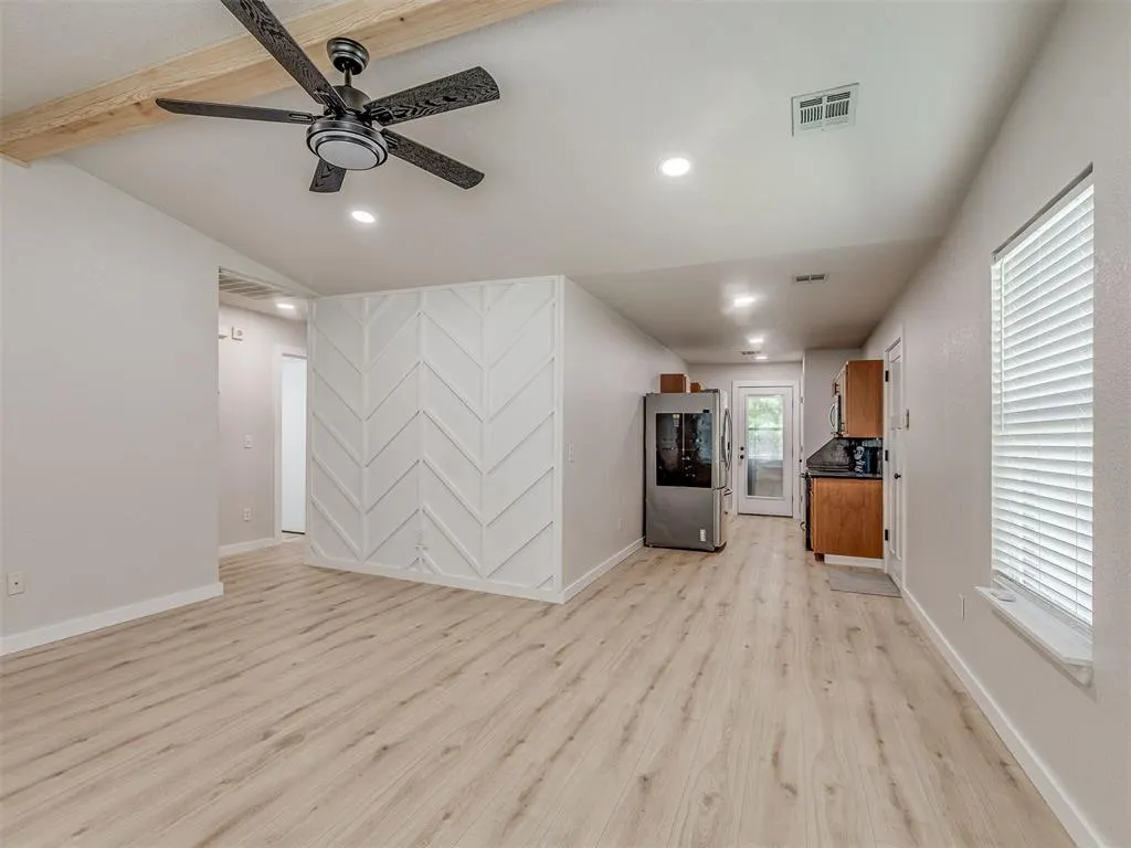Photo 8 — 15401 Lilly Garden Lane, Oklahoma City, OK 73170