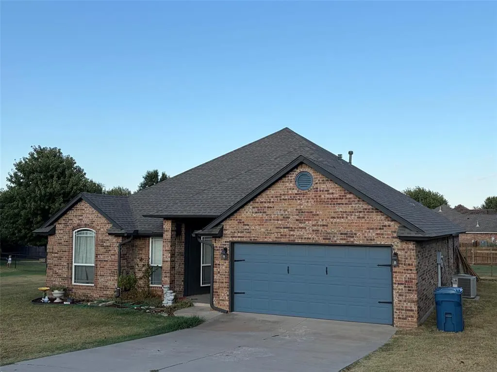 Front exterior — 4236 Bradford Brook Drive, Norman, OK 73072