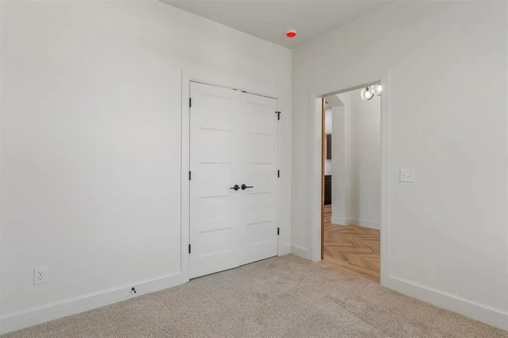 Photo 8 — 2921 Spring Meadow Lane, Yukon, OK 73099