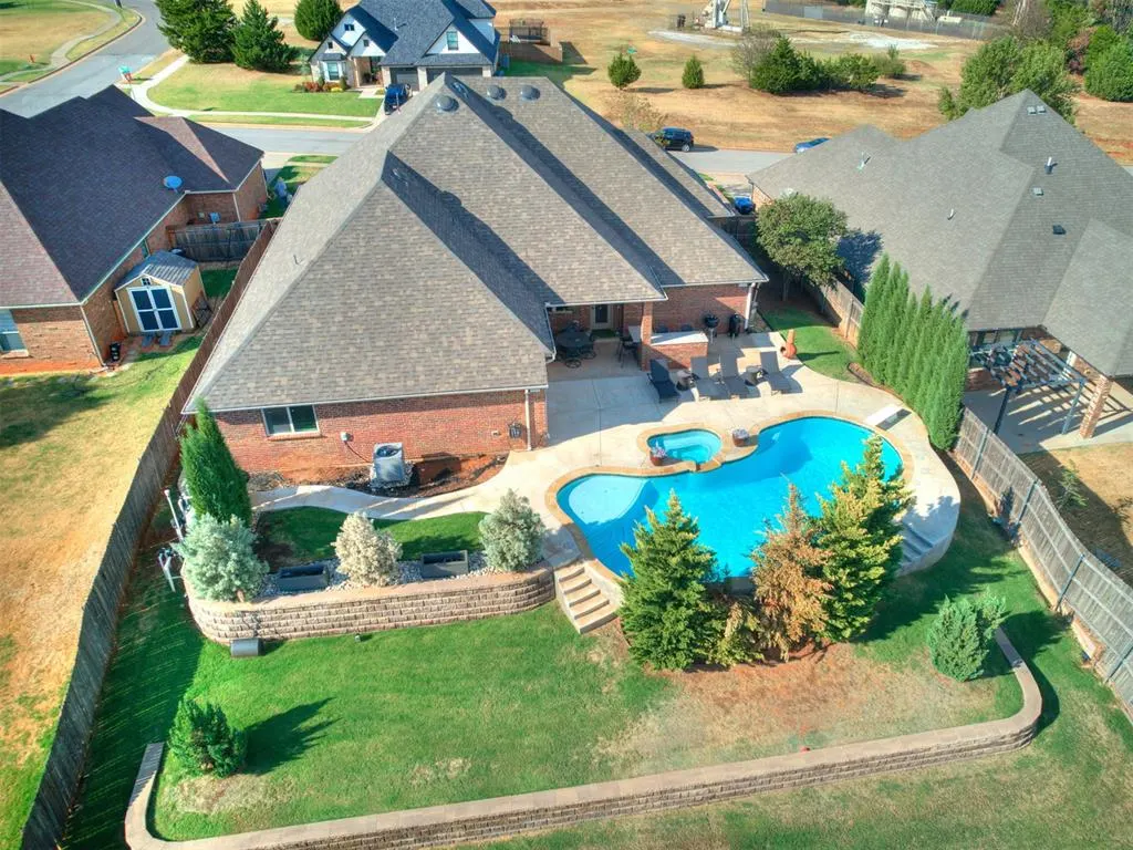 Photo 23 — 1804 NW 198th Street, Edmond, OK 73012