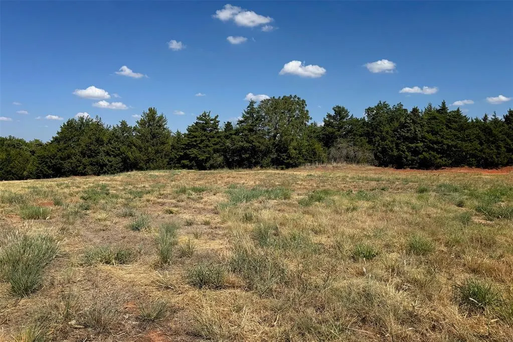 Photo 4 — 4580 Raymond Lane, Guthrie, OK 73044