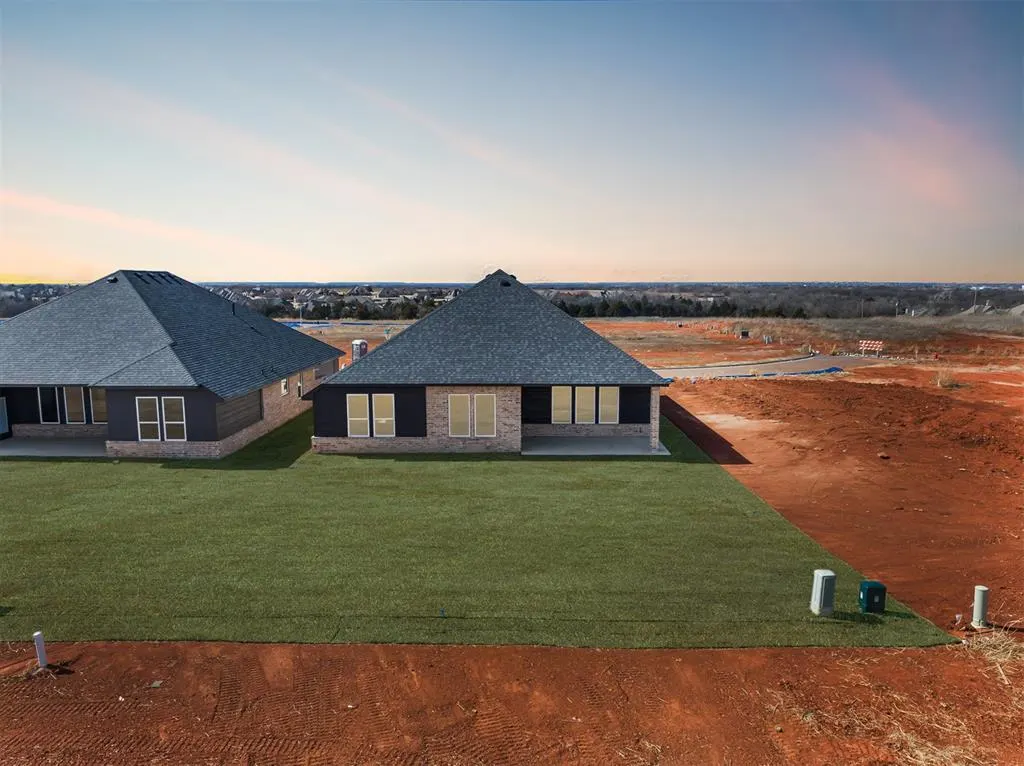Photo 42 — 15700 Siloa Avenue, Edmond, OK 73013