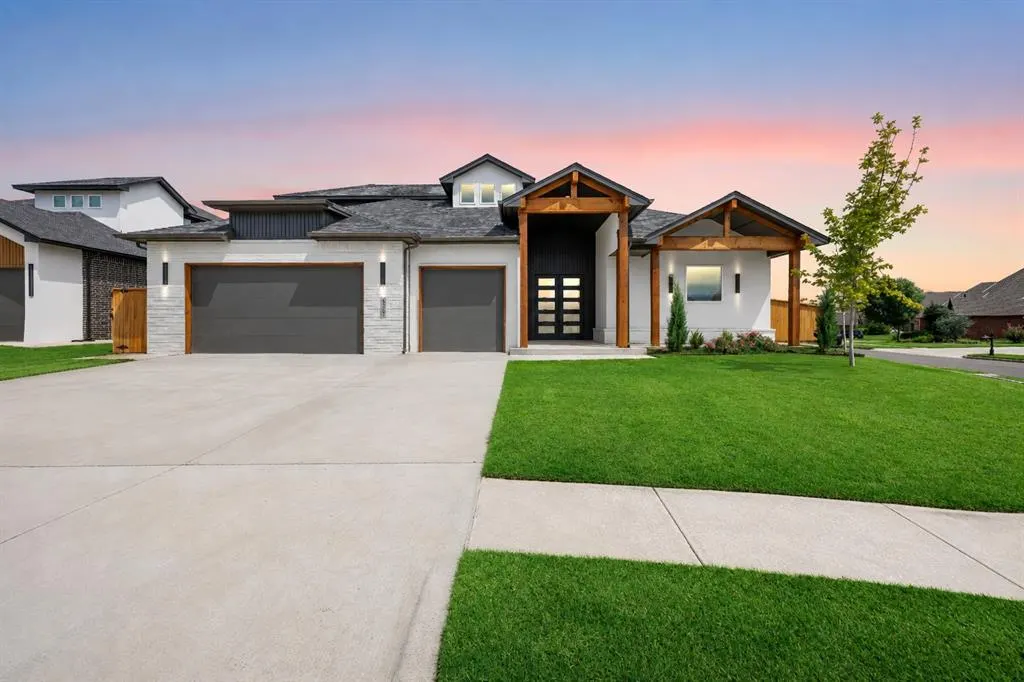 Photo 2 — 6301 NW 154th Terrace, Edmond, OK 73013
