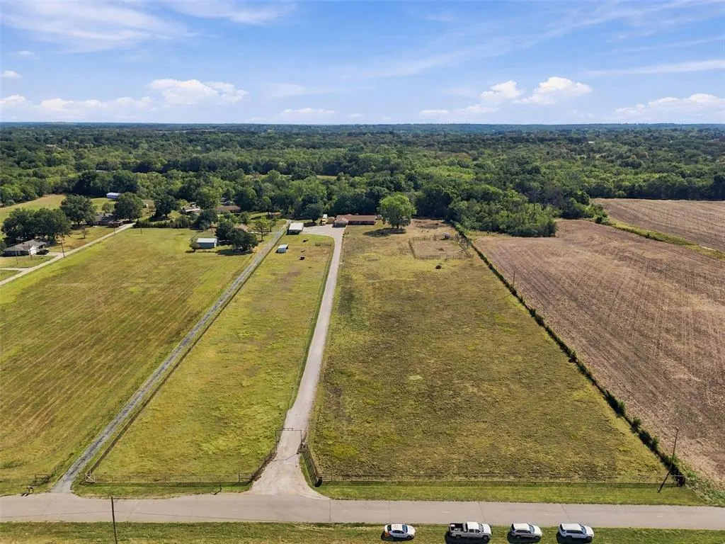 Photo 2 — 17203 Brangus Road, Shawnee, OK 74801