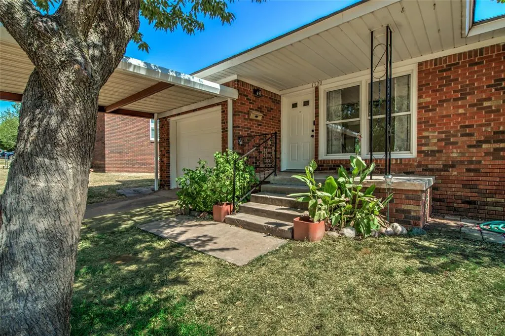 Photo 6 — 1320 S Littler Avenue, Edmond, OK 73034
