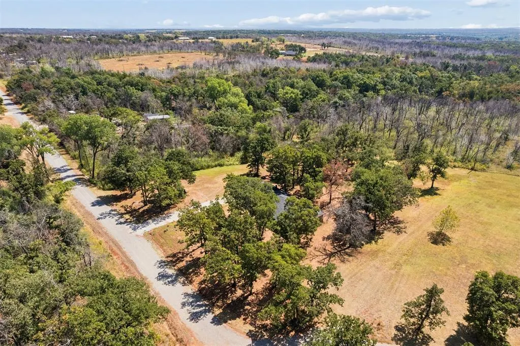 Photo 39 — 10701 S Taurus Drive, Guthrie, OK 73044