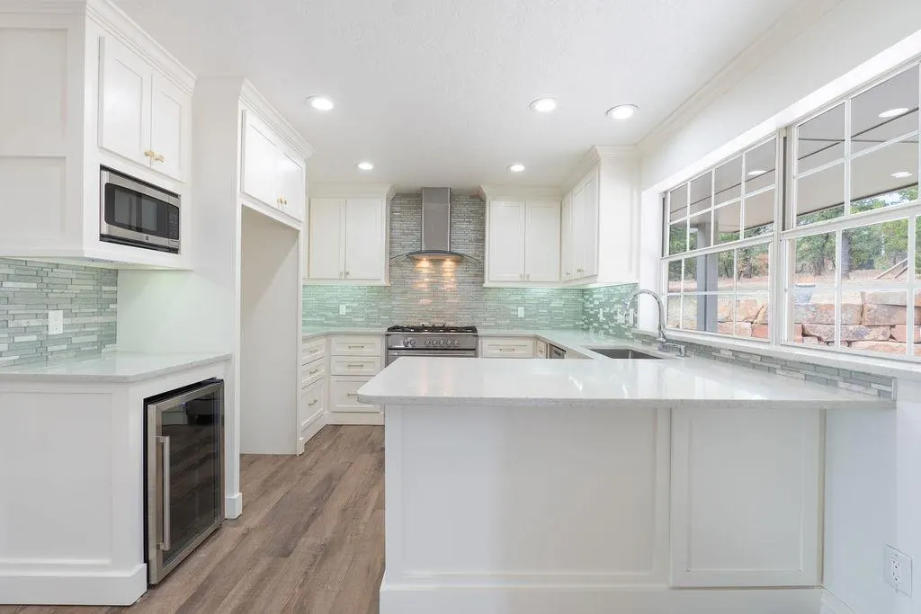 Photo 3 — 100323 S Shadyoak Drive, Harrah, OK 73045