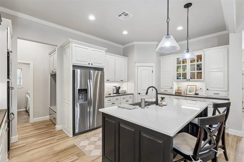 Photo 10 — 12112 SW 48th Street, Mustang, OK 73064