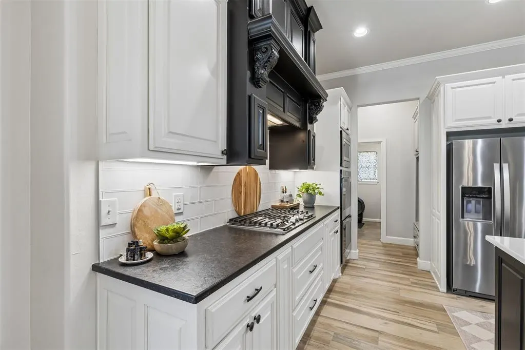 Photo 16 — 12112 SW 48th Street, Mustang, OK 73064