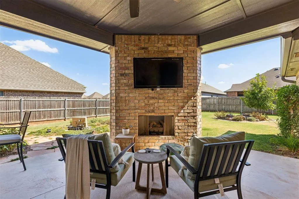 Photo 42 — 12112 SW 48th Street, Mustang, OK 73064