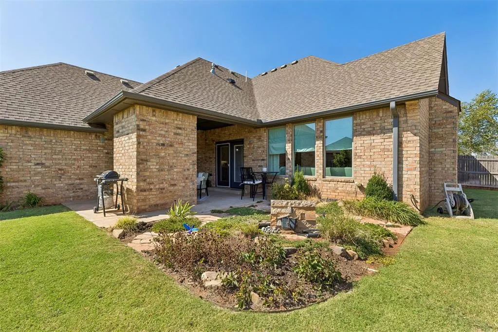 Photo 45 — 12112 SW 48th Street, Mustang, OK 73064