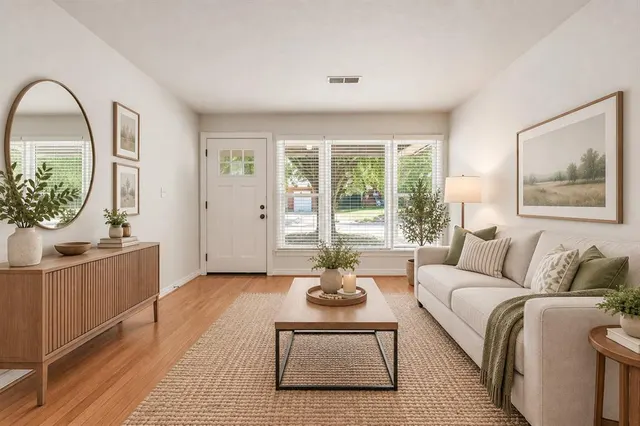 Photo 2 — 1503 Downing Street, Oklahoma City, OK 73120