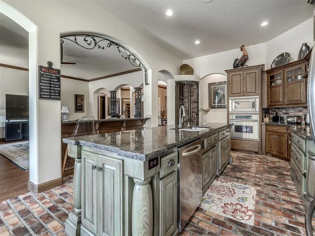 Photo 17 — 12904 Doriath Way, Oklahoma City, OK 73170
