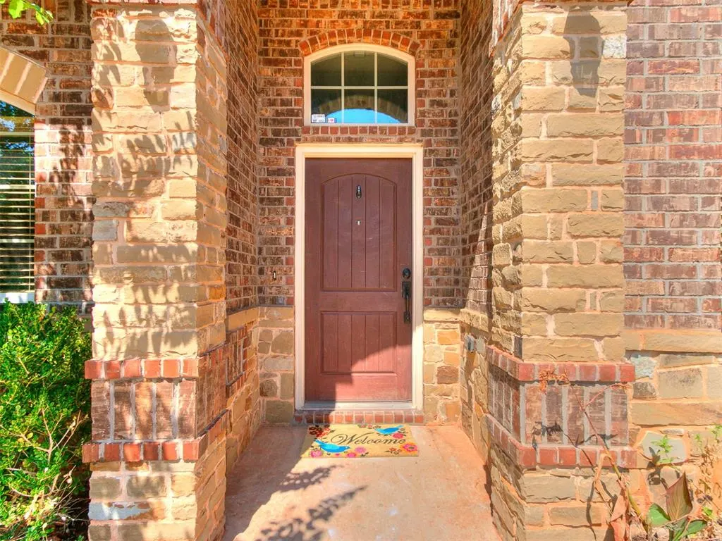 Photo 2 — 6109 NW 160th Terrace, Edmond, OK 73013