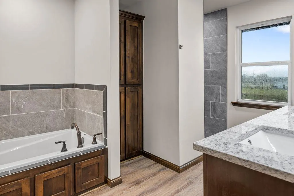 Photo 14 — 5374 Turning Point Lane, Davis, OK 73030