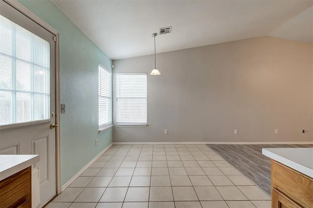 Photo 12 — 1209 Briar Patch Way, Norman, OK 73071