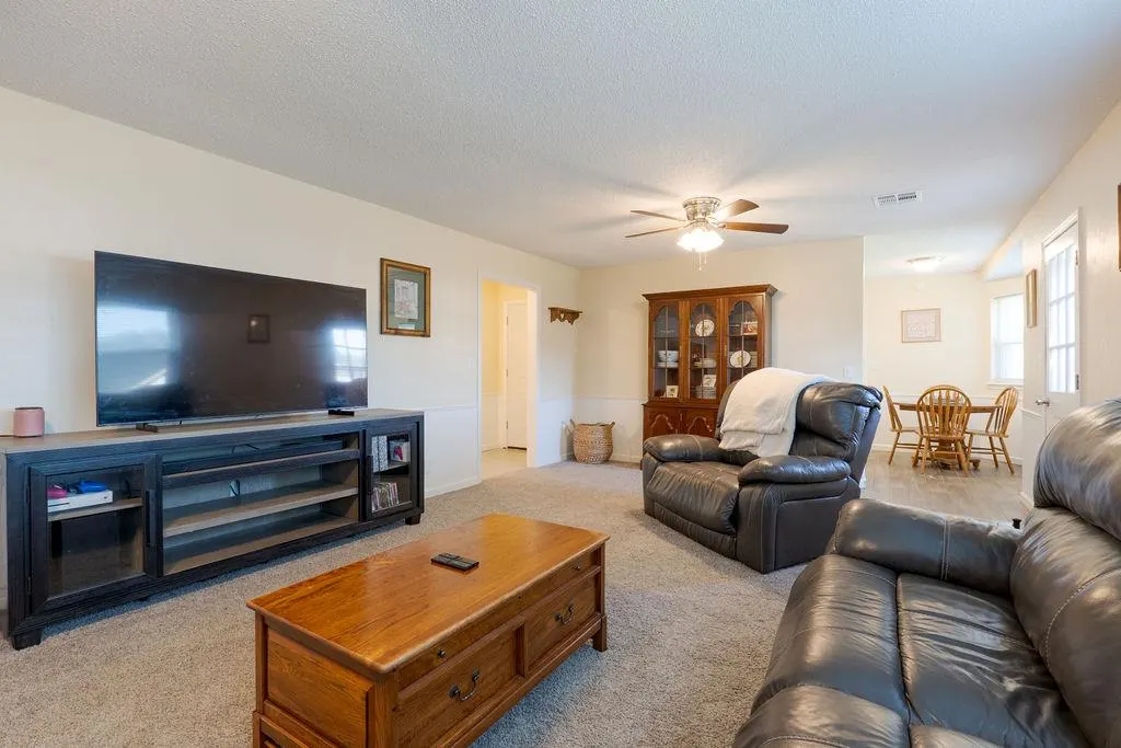 Photo 10 — 14 Arapaho Drive, Shawnee, OK 74801